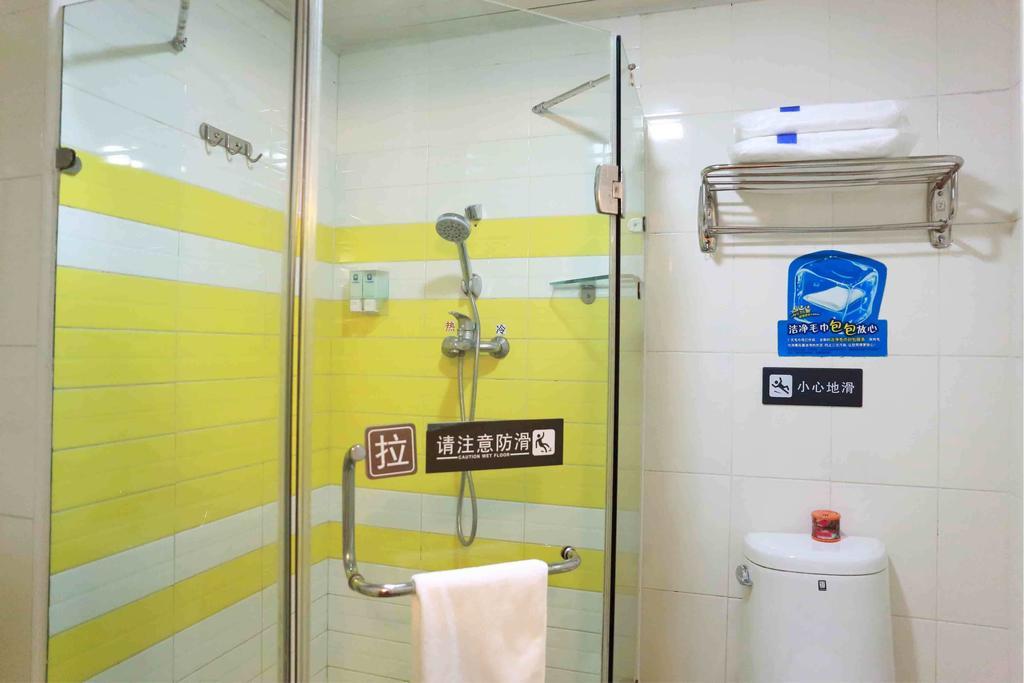 7Days Inn Bazhong Nanchi South Road Phoenix City חדר תמונה