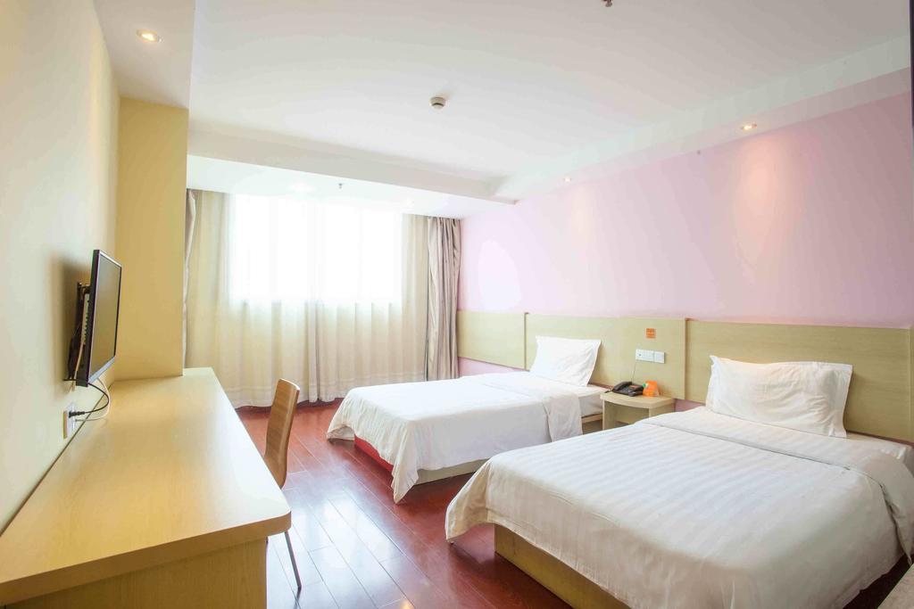 7Days Inn Bazhong Nanchi South Road Phoenix City חדר תמונה