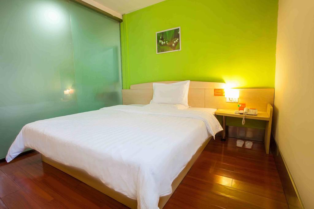 7Days Inn Bazhong Nanchi South Road Phoenix City חדר תמונה