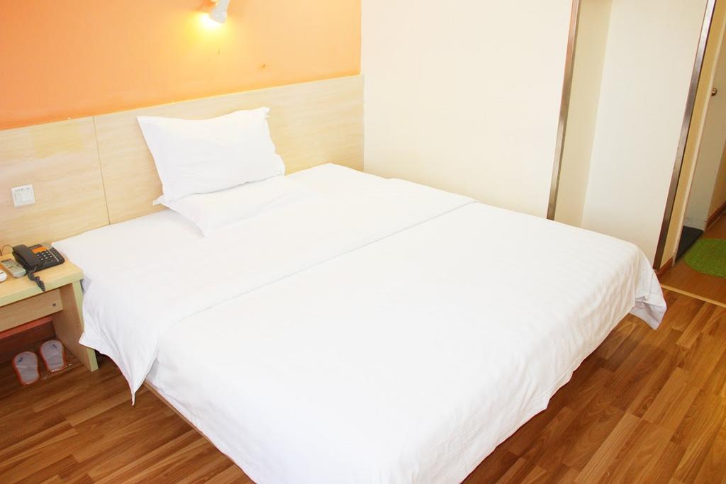 7Days Inn Bazhong Nanchi South Road Phoenix City מראה חיצוני תמונה