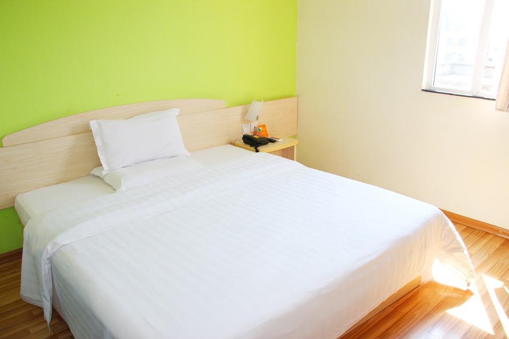 7Days Inn Bazhong Nanchi South Road Phoenix City חדר תמונה